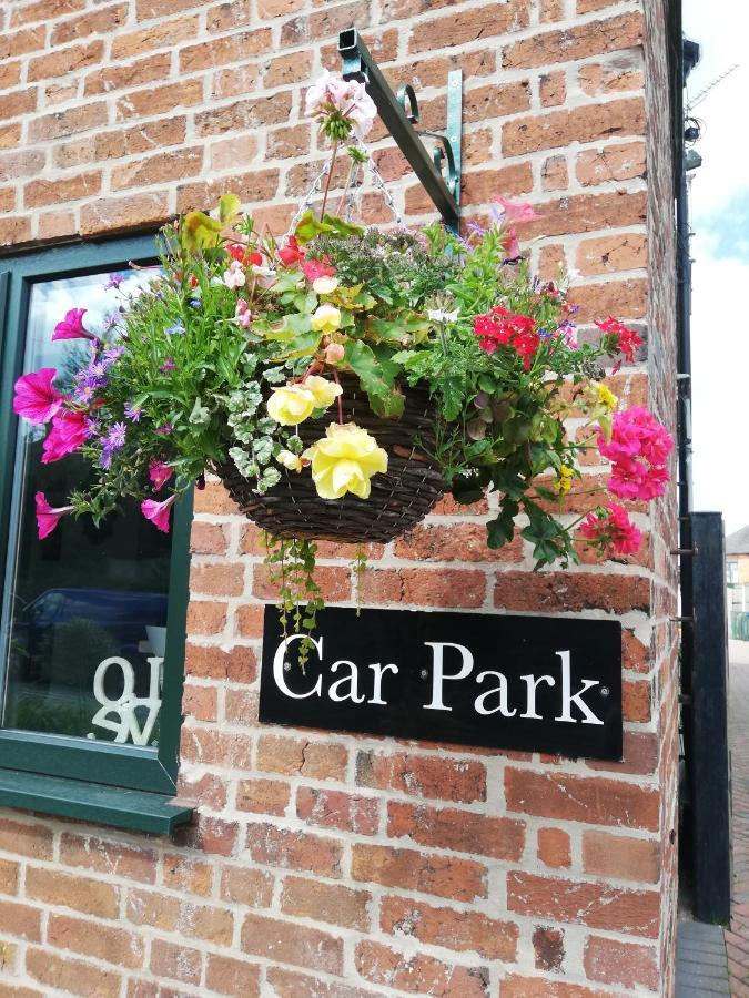 Olive Tree Guest House Uttoxeter Exterior photo