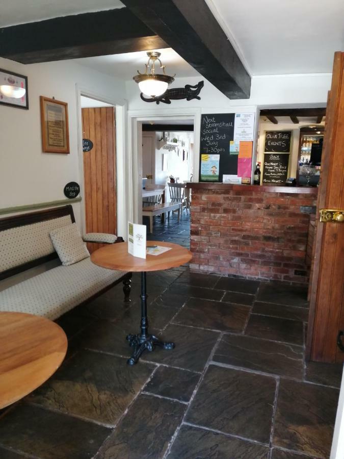 Olive Tree Guest House Uttoxeter Exterior photo